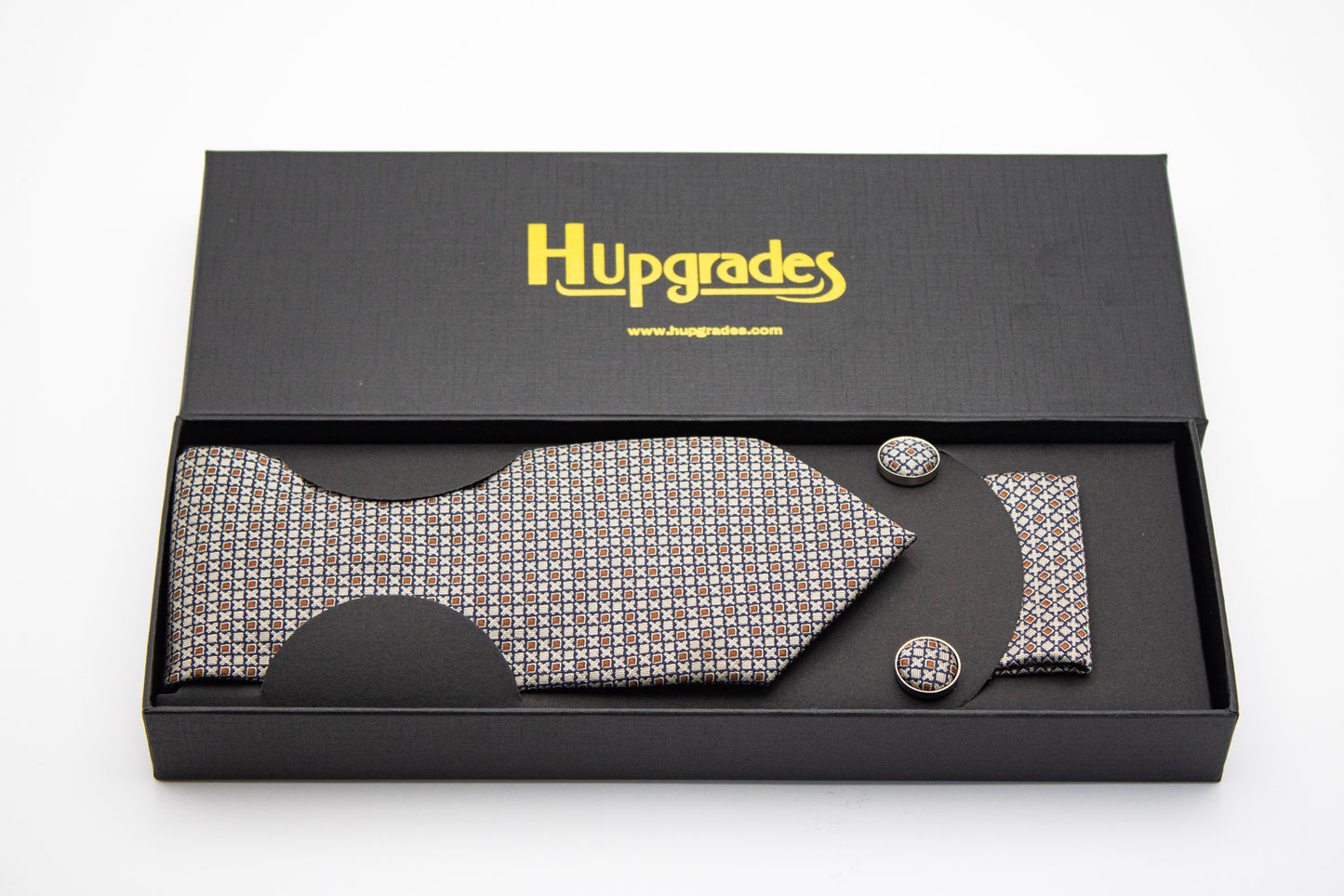 Hupgrades Baron Necktie Pocket Square Cufflinks Set