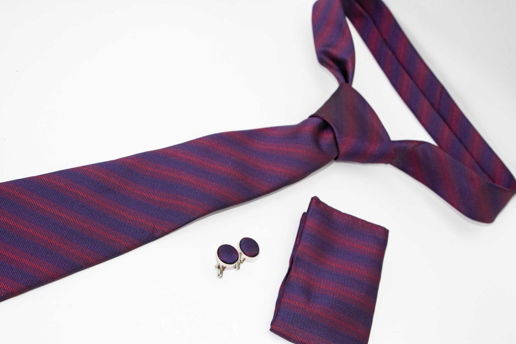 Necktie Set for Men Elegant Pocket Square & Cufflinks Gift Box Premium